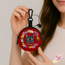 Load image into Gallery viewer, Round Coin Purse - Botanical

