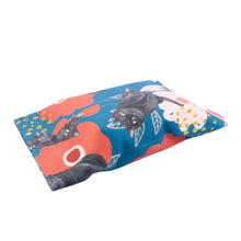 Load image into Gallery viewer, Tissue Cover with strap - Bunga Raya

